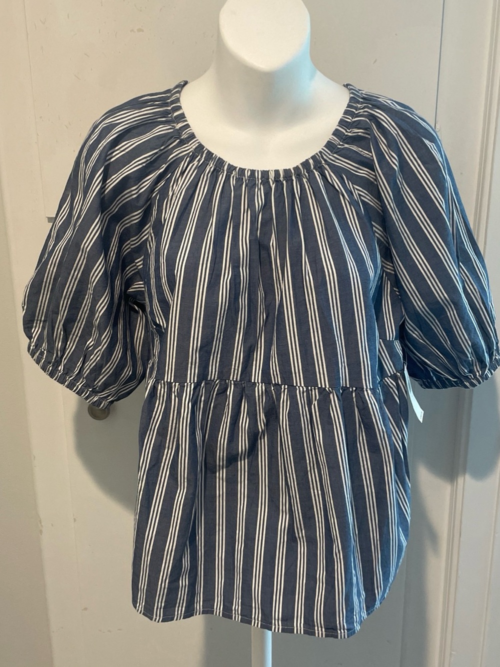 NWT Old Navy Blue & White Striped Peasant Blouse With Puffer Sleeves